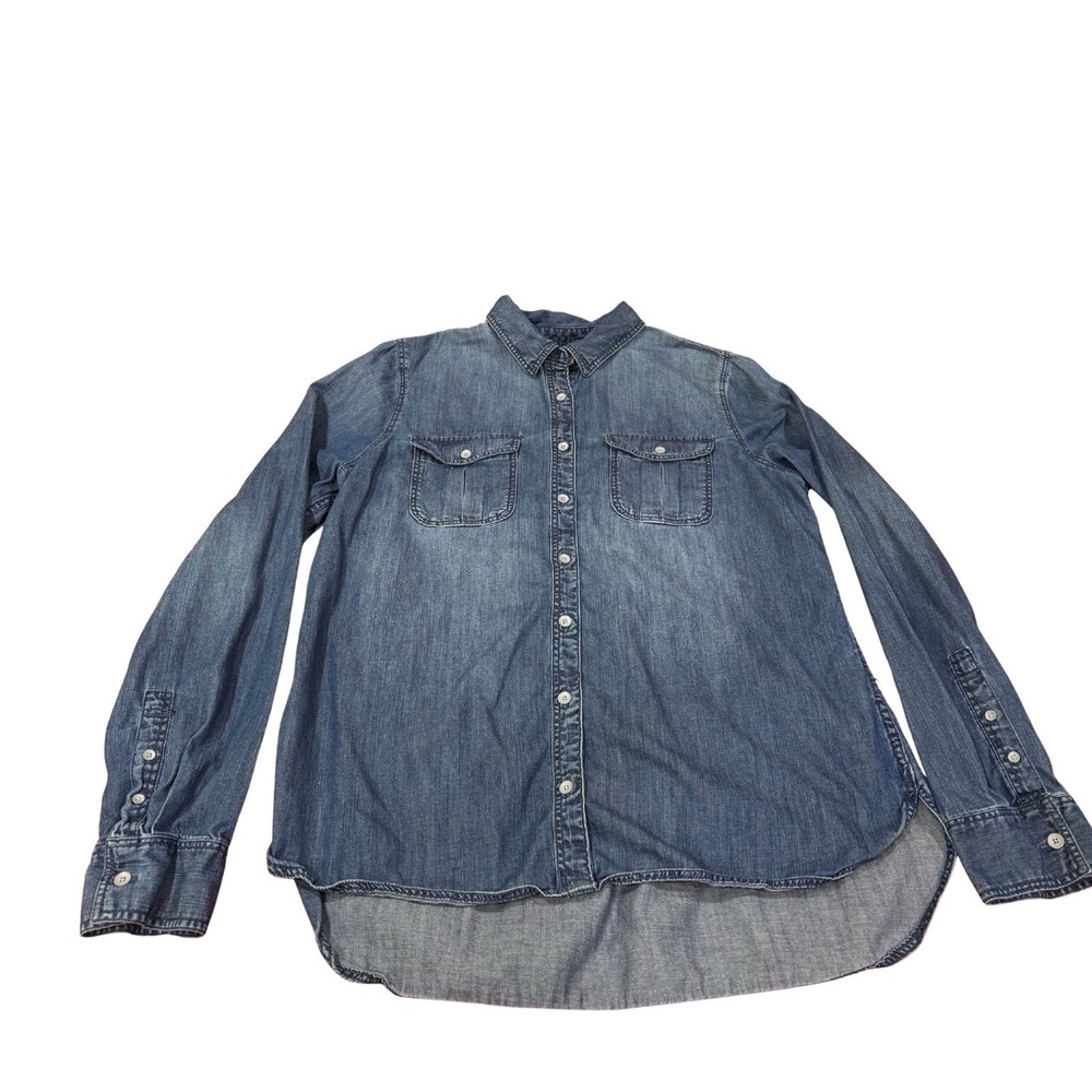 Women's Chambray Denim Button Down Shirt Size L Long Sleeve Casual Lightweight